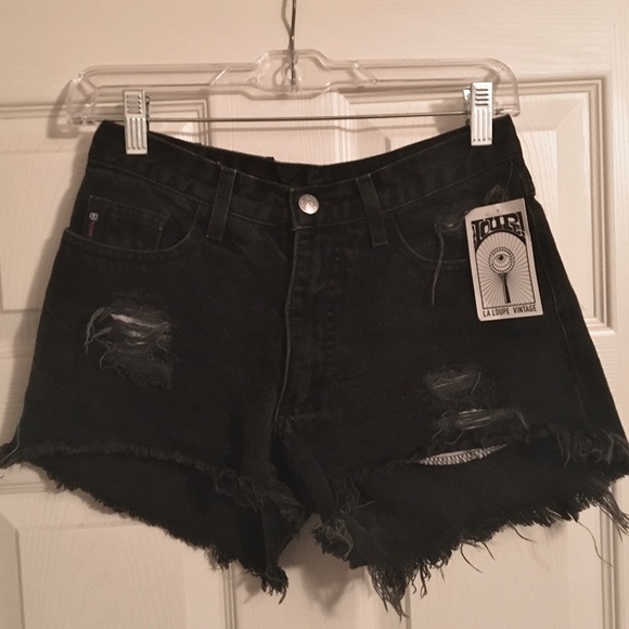 Just USA Distressed Black Denim Shorts Size 3 - Picture 2 of 3